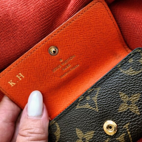 Louis Vuitton Monogram 4 Key Holder - Picture 7 of 12